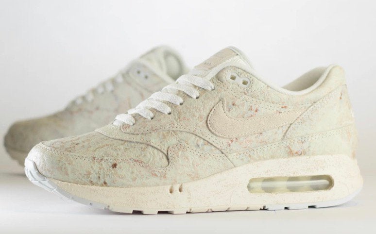 Nike Air Max 1 '86 OG ‘Museum Masterpiece' - maat 45, Kleding | Heren, Schoenen, Ophalen of Verzenden, Zo goed als nieuw, Overige kleuren