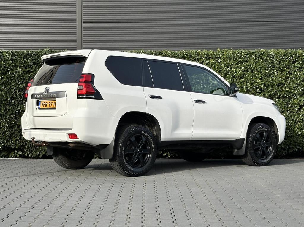 Toyota Land Cruiser 2.8 D-4D-F Comfort High Roof Window Van, Auto's, Bestelauto's, Gebruikt, Euro 6, 4 cilinders, 3000 kg