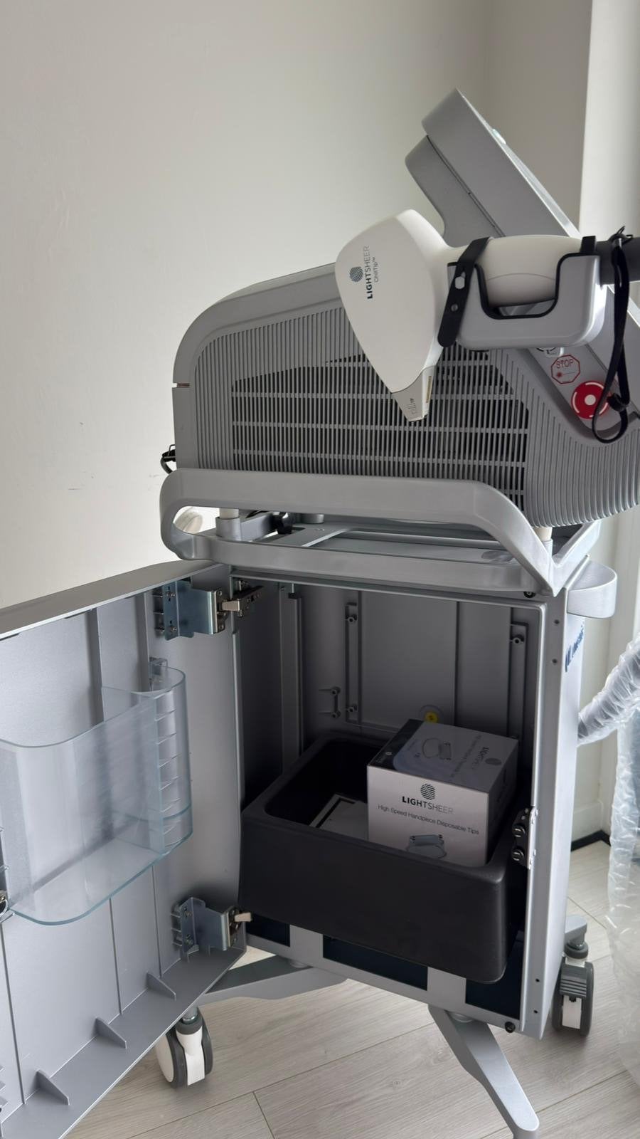 Lumenis LightSheer Diode Laser, Ophalen, Zo goed als nieuw, Scheren en Epileren