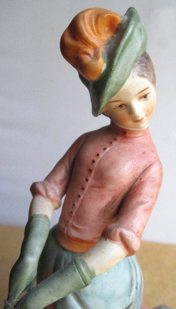 Barsoi hond en dame~Porseleinen figuurtje~Russische windhond, Ophalen of Verzenden, Zo goed als nieuw, Dier