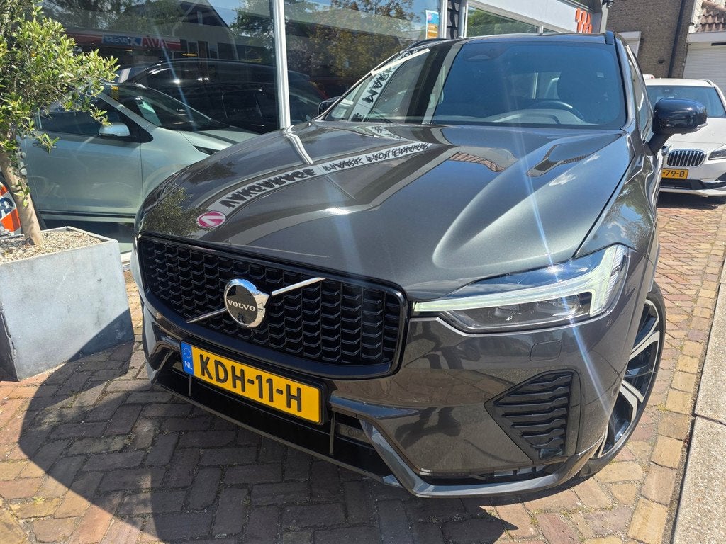 Volvo XC60 2.0 B4 R Design Inscription,trekhaak,360 camera, Gebruikt, Euro 6, 4 cilinders, 1969 cc