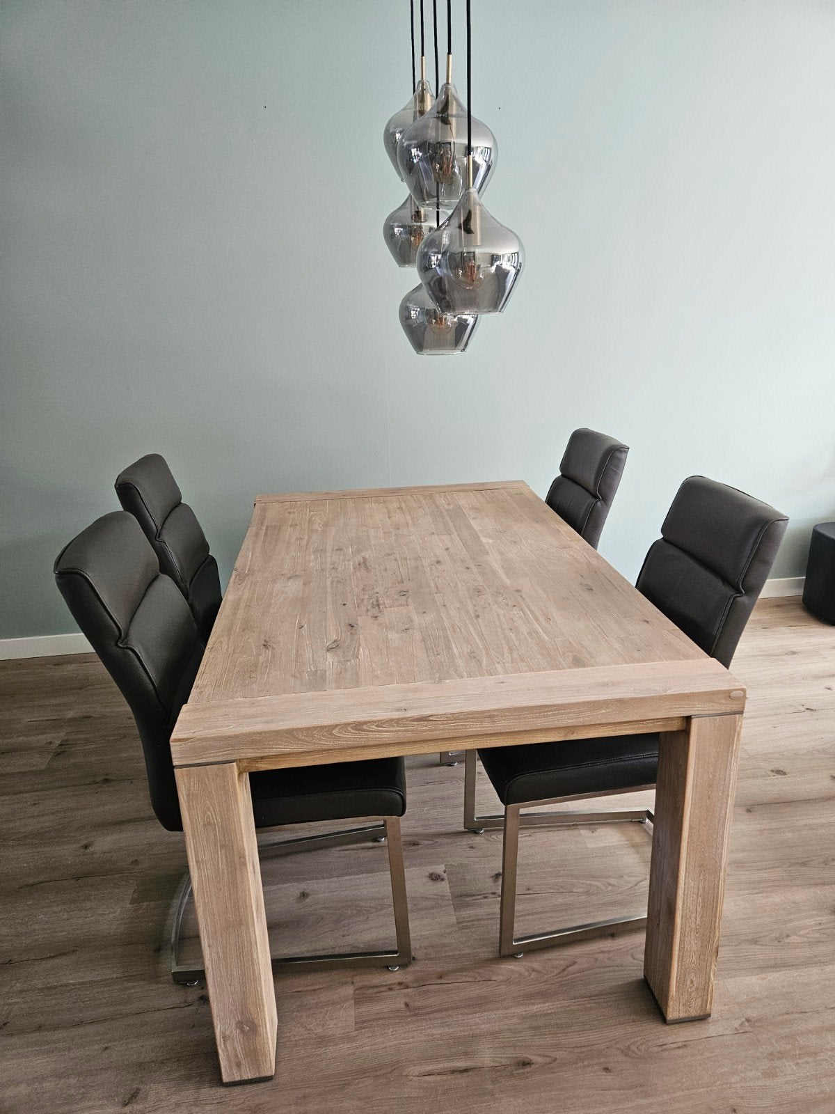 Eettafel met 4 leren stoelen - uitschuifbaar, Ophalen, Gebruikt, 50 tot 100 cm, Overige houtsoorten
