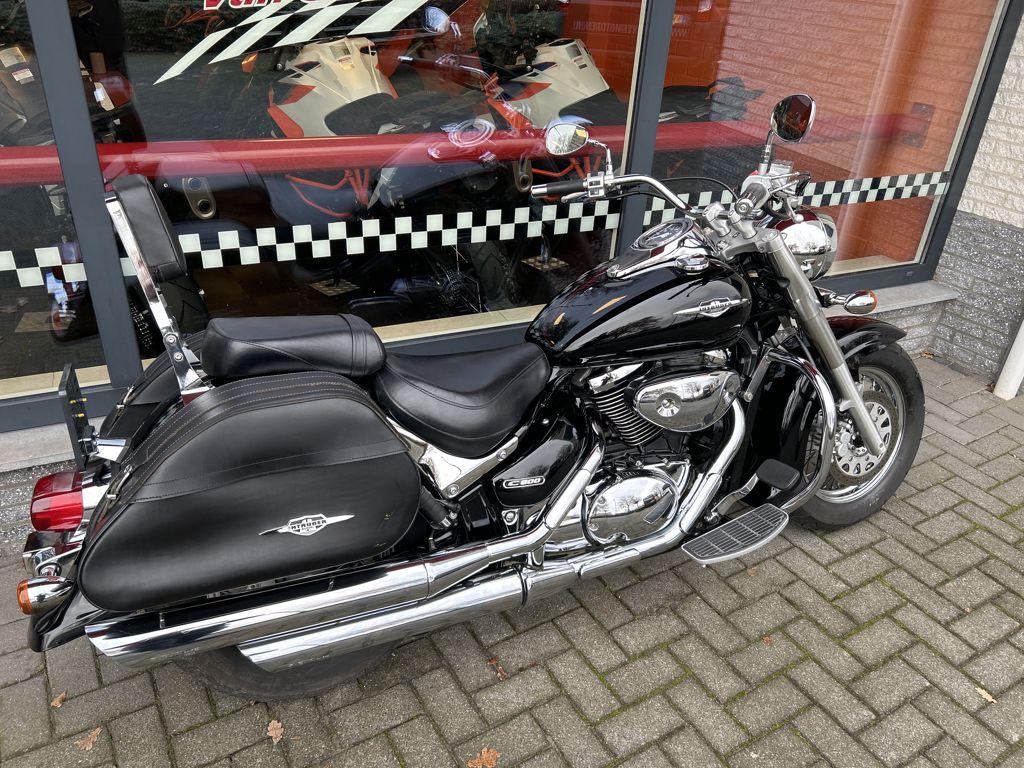 SUZUKI C 800 INTRUDER 2006, Chopper, Bedrijf