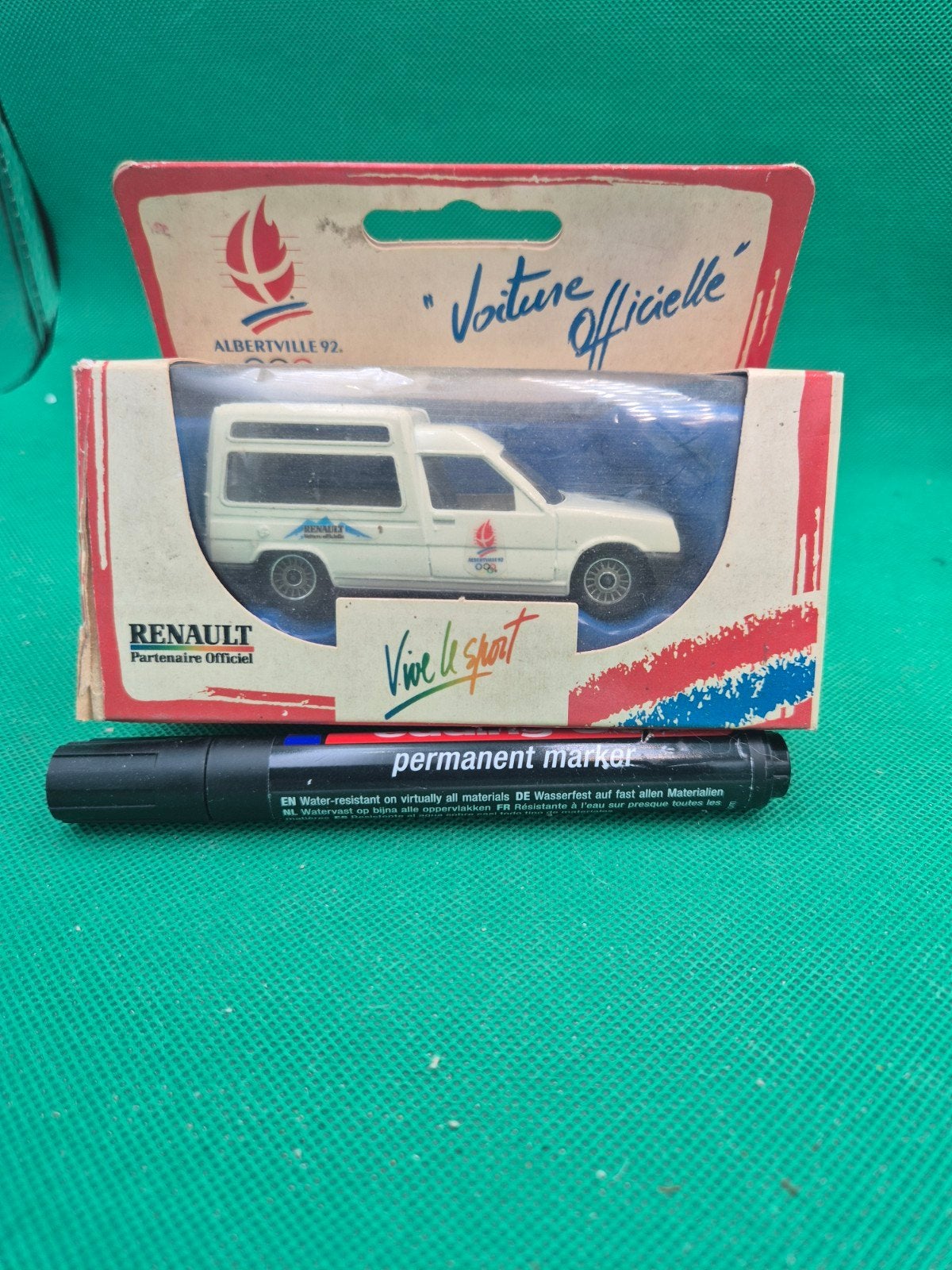 429 Renault Express 1/43, Ophalen of Verzenden, Zo goed als nieuw, Auto, Overige merken