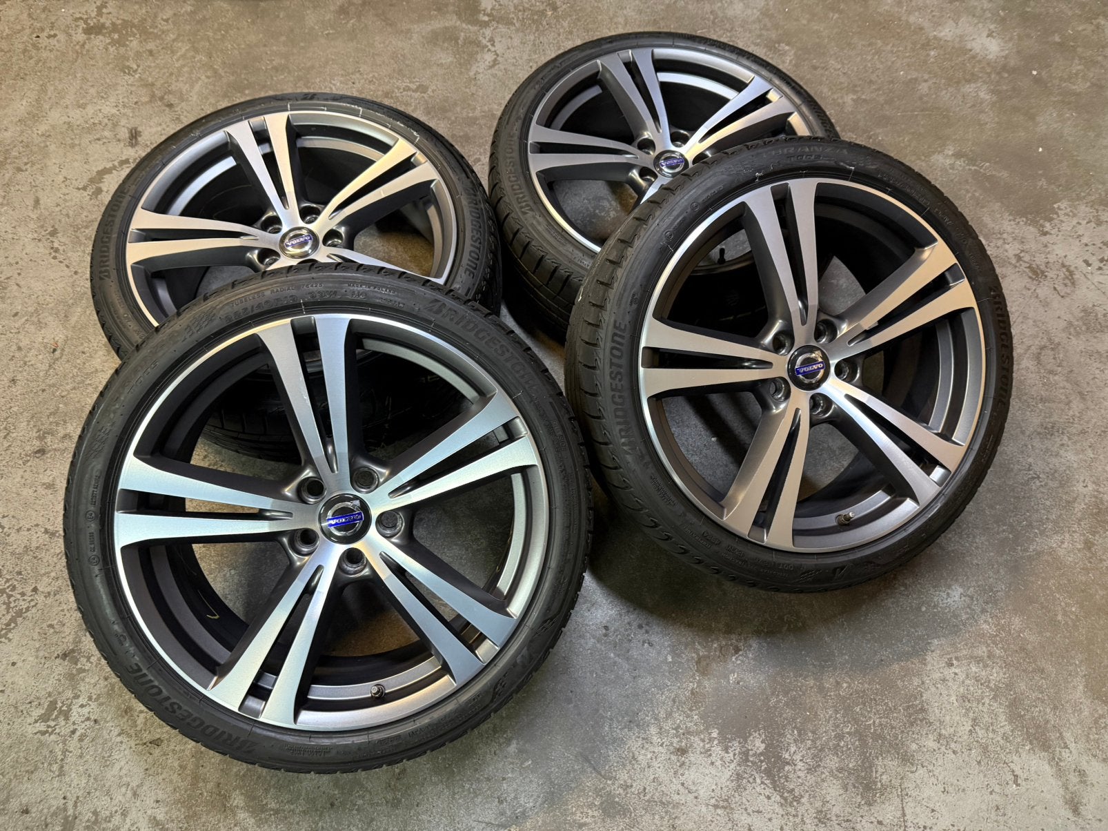 ✅ 19 inch Volvo Artio Velgen 5x108 C30 V40 S50 V50 S6 V60, Auto-onderdelen, 19 inch, Gebruikt, Banden en Velgen, Ophalen of Verzenden