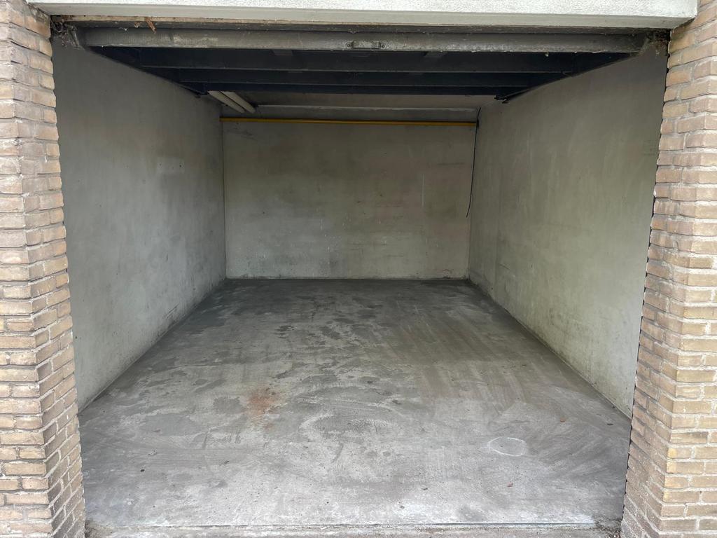 Garagebox Rotterdam Oost te HUUR 23m2 - Alexander Polder