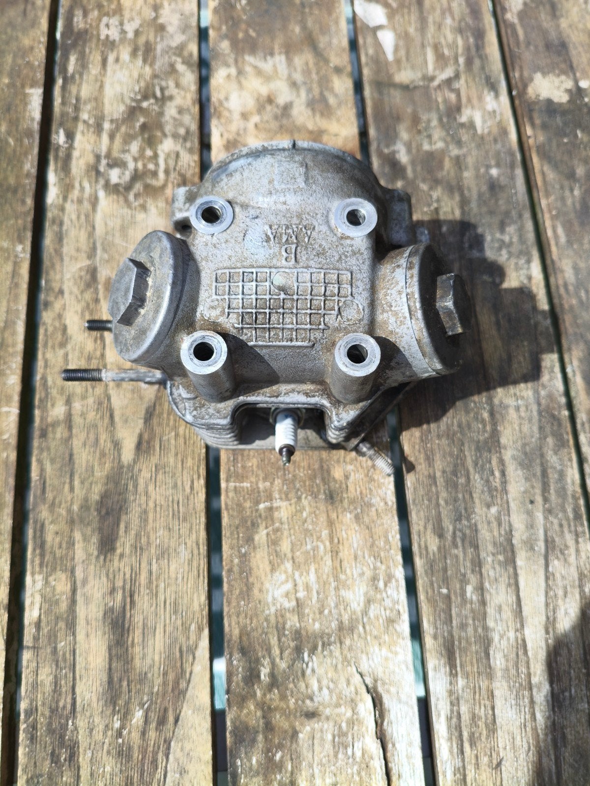 Cilinderkop incl. kleppen Peugeot Speedfight 3 4T / SYM, Ophalen of Verzenden, Gebruikt, Cilinder, Peugeot