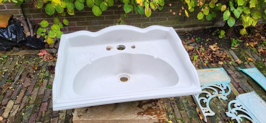 Vintage Wastafel met Gietijzeren Onderstel, Ophalen, Gebruikt, Steen, Wastafel