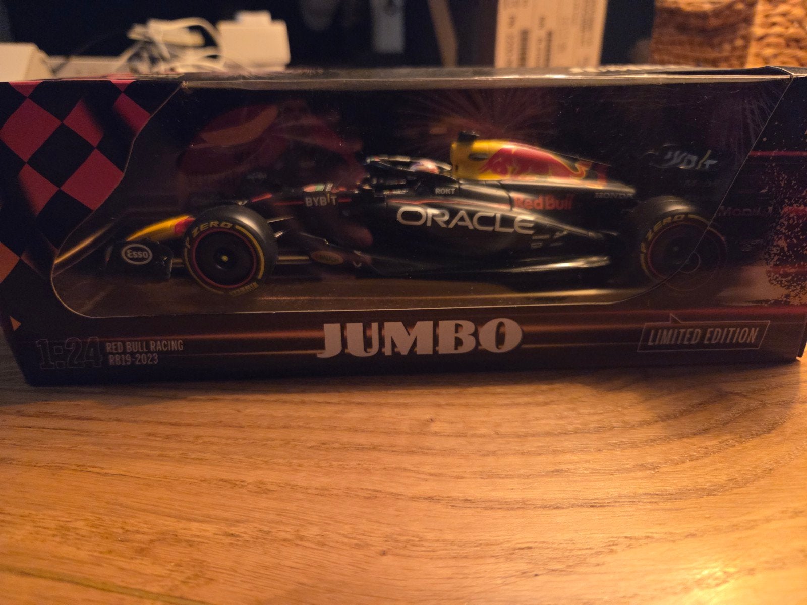 Burago Red Bull Racing F1 2023 Max Verstappen 1:24, Ophalen of Verzenden, Nieuw, Auto