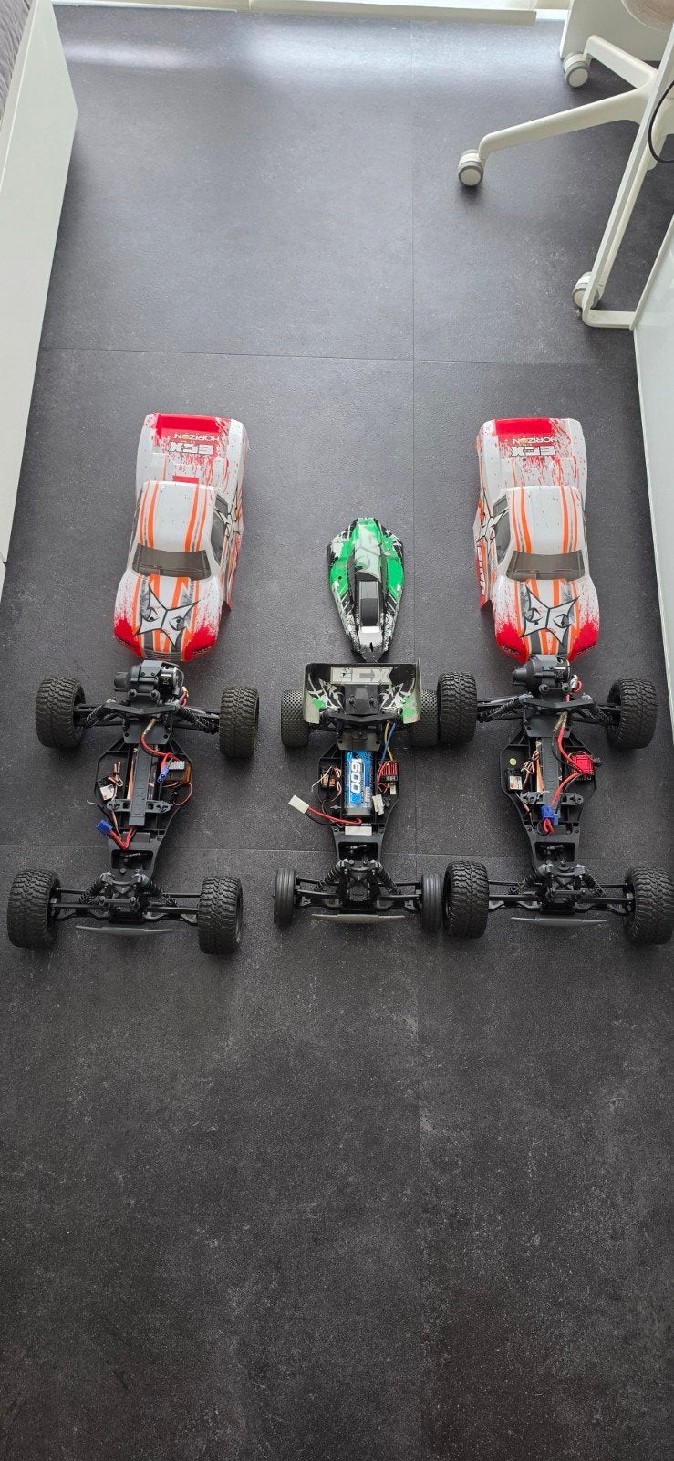 2 stuks Horizon ECX AMP MT en 1 Truck, Elektro, Gebruikt, Auto offroad, Ophalen of Verzenden