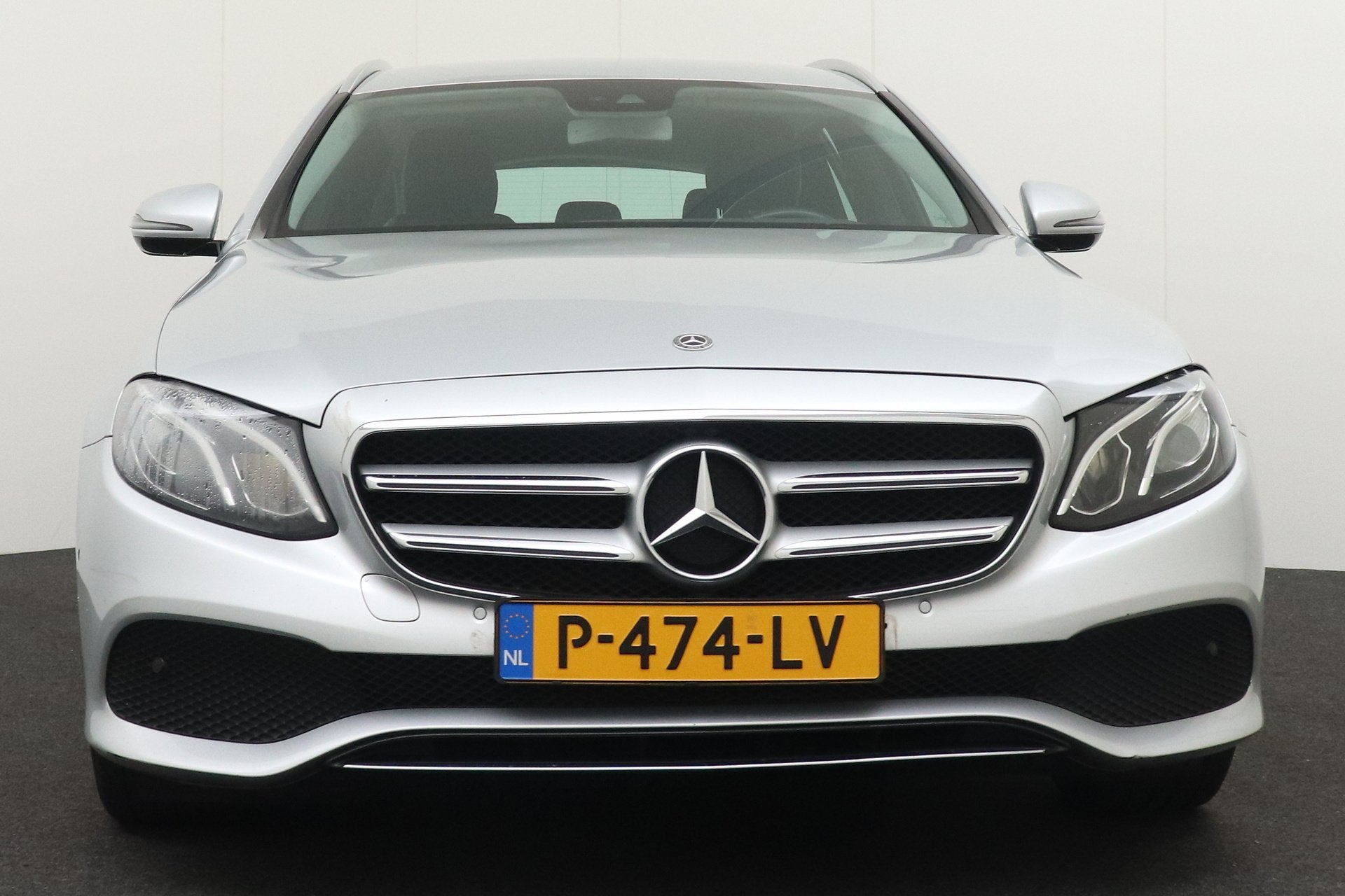 Mercedes-Benz E-Klasse Estate 220d 195 PK Premium+ Camera Na, Auto's, Automaat, Dealer onderhouden, Achterwielaandrijving, Gebruikt