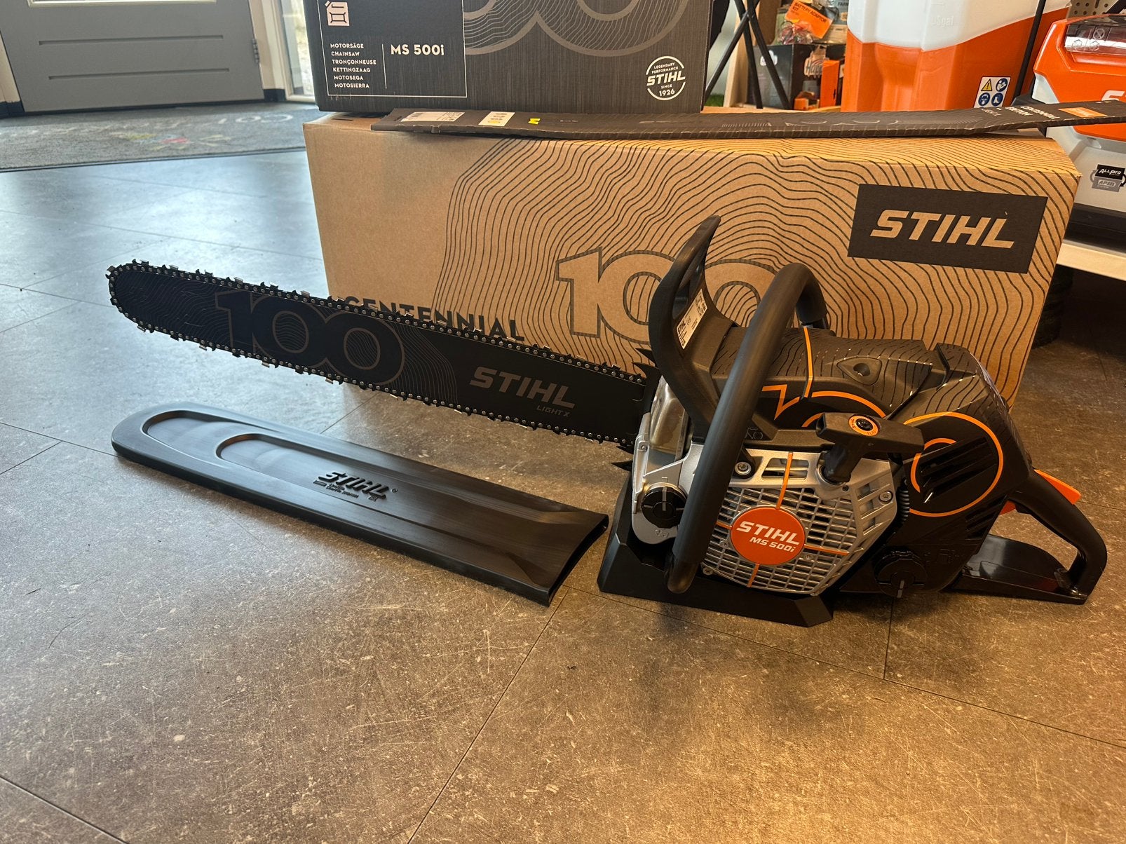 STIHL MS 500i centennial edition kettingzaag NEW, Kettingzaag, Nieuw, Ophalen of Verzenden, 30 tot 70 mm