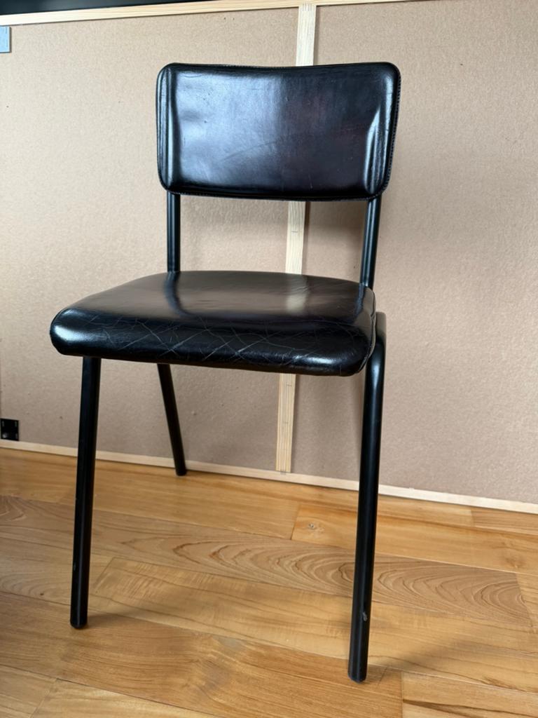 Eettafel stoel, metaal en zwart leer. 6 stuks, Huis en Inrichting, Stoelen, Ophalen, Gebruikt, Zwart, Vijf, Zes of meer stoelen