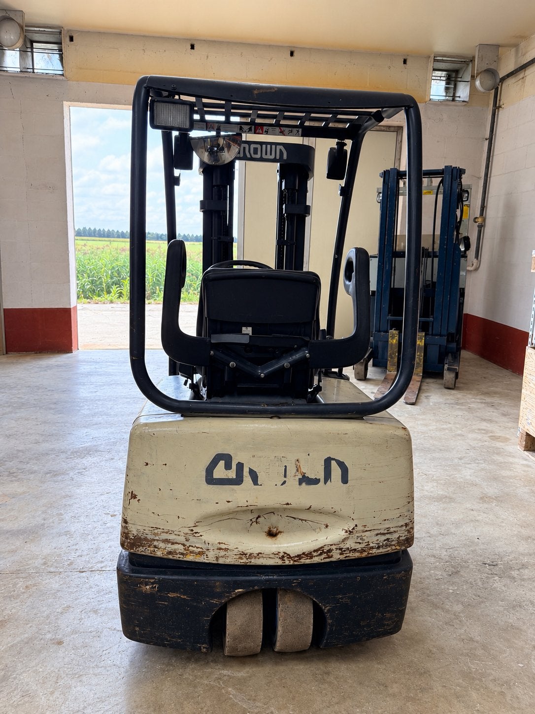 Crown Elektrische Heftruck – 1250 kg – 4,3 Meter Hefhoogte, Gebruikt, Ophalen of Verzenden, Elektrisch, Crown