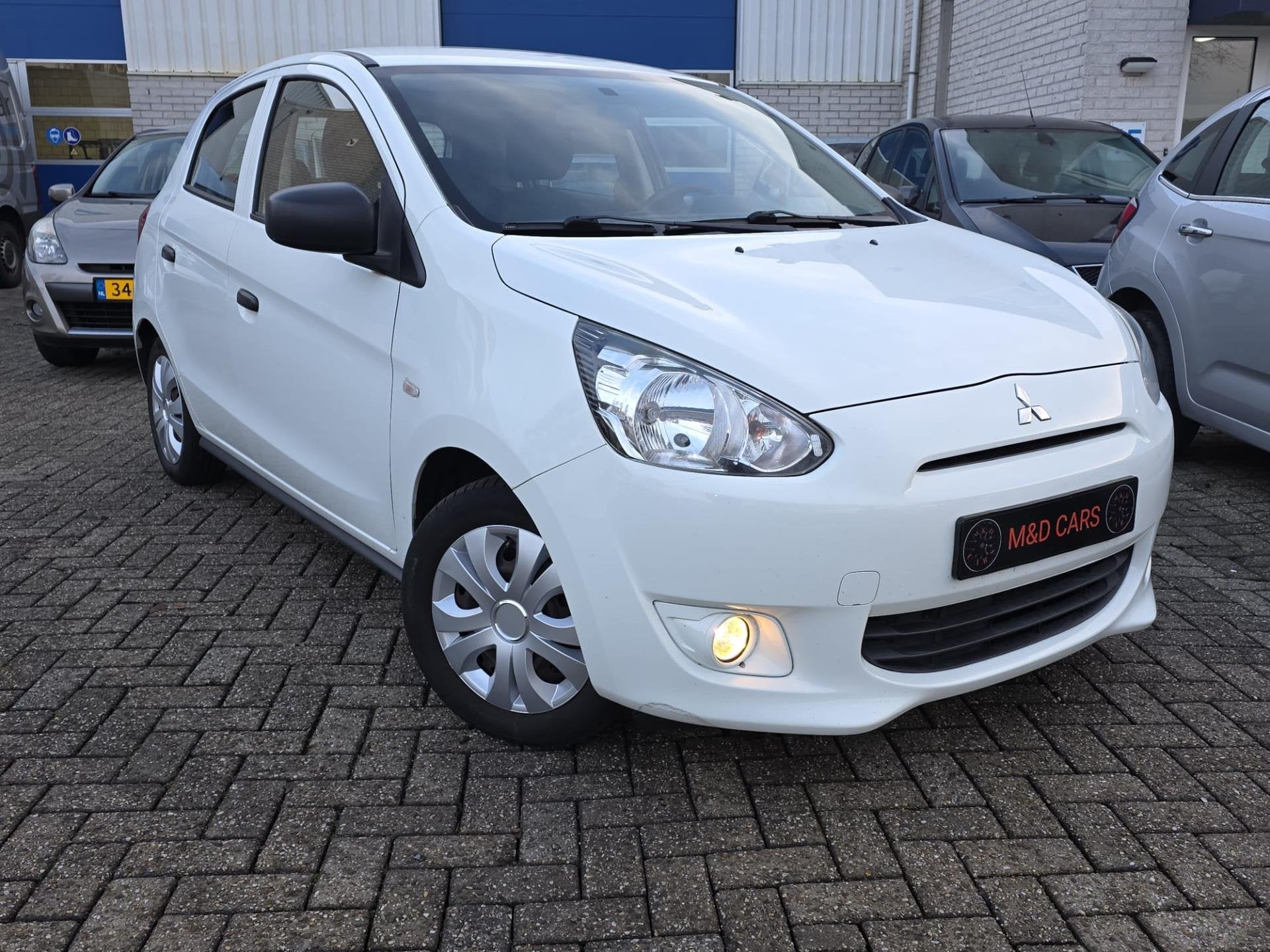 Mitsubishi Space Star 1.0 Inform AIRCO/NAP/ELEK RAMEN, Auto's, Voorwielaandrijving, Stof, Gebruikt, Zwart