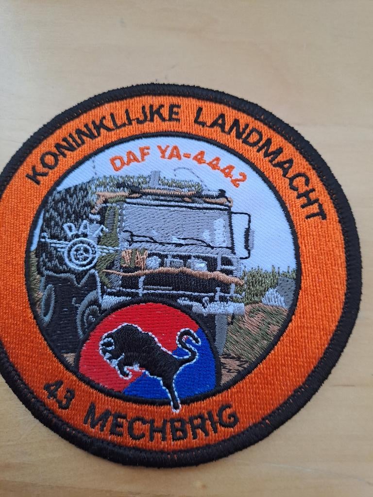 embleem van de Koninklijke Landmacht., Info@dumpshop.nl, Kst, Mnfrt, Ophalen of Verzenden