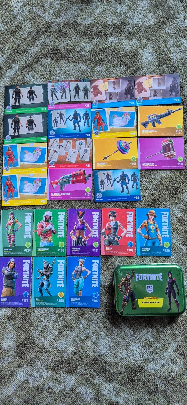 23 stuks Fortnite Collector's Tin Panini 2019 kaarten, Ophalen of Verzenden, Zo goed als nieuw, Meerdere kaarten