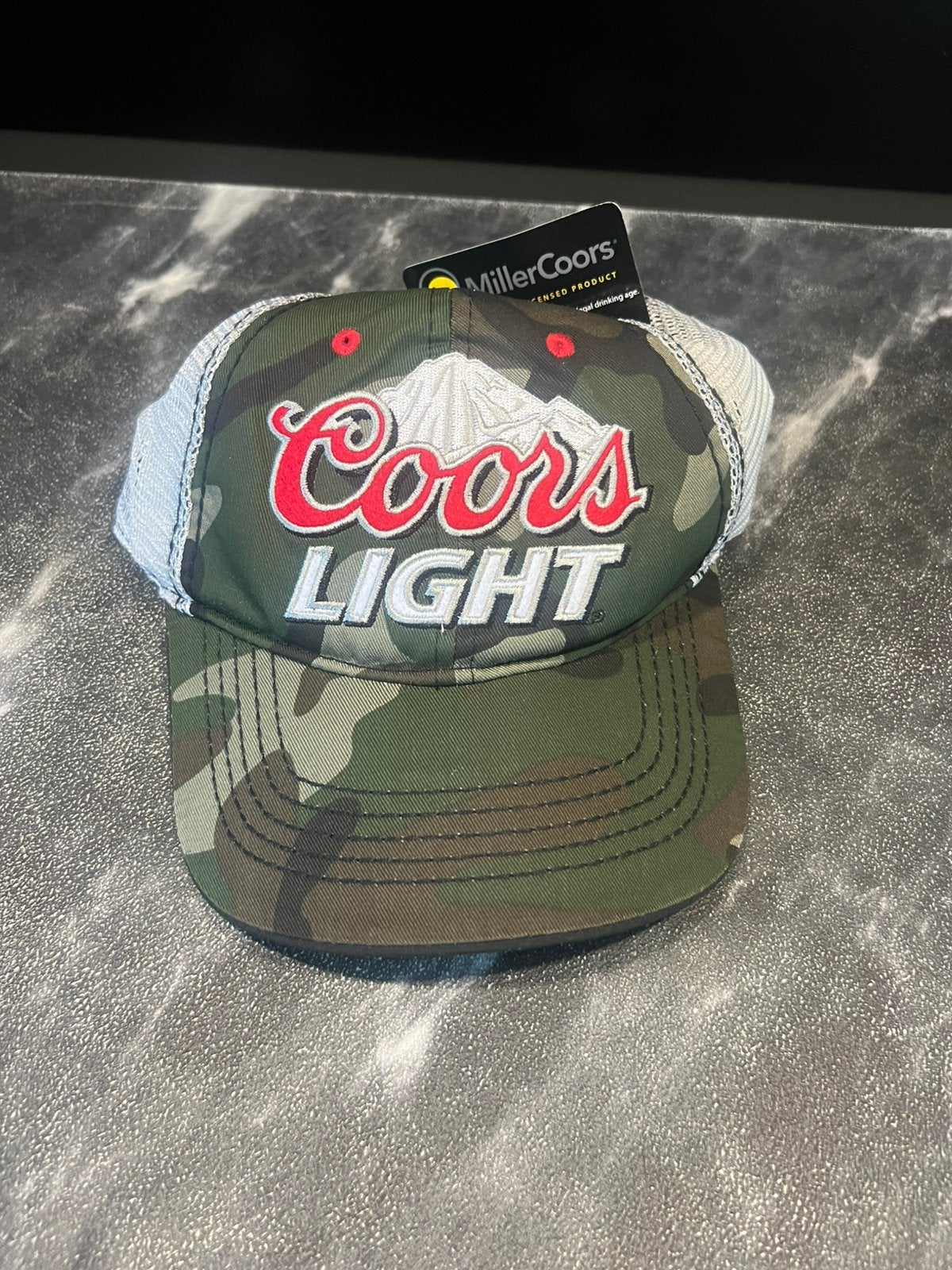 Nieuwe snapback pet Miller Coors - Coors Light, Ophalen of Verzenden, Zo goed als nieuw