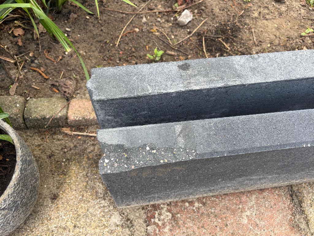 2 gratis opsluitbanden 100x30 antraciet, Tuin en Terras, Ophalen, Zo goed als nieuw, Minder dan 25 cm, Border