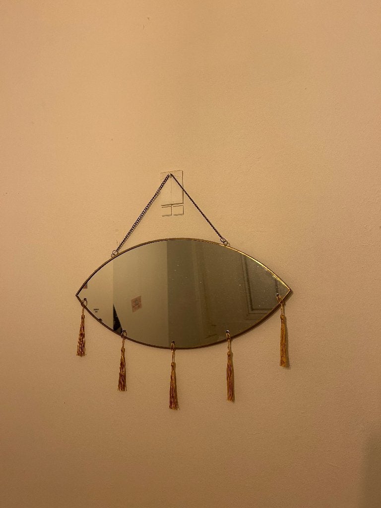 Hangspiegel in de vorm van een oog met franje / tassel, Ophalen, Minder dan 50 cm, Zo goed als nieuw, Minder dan 100 cm