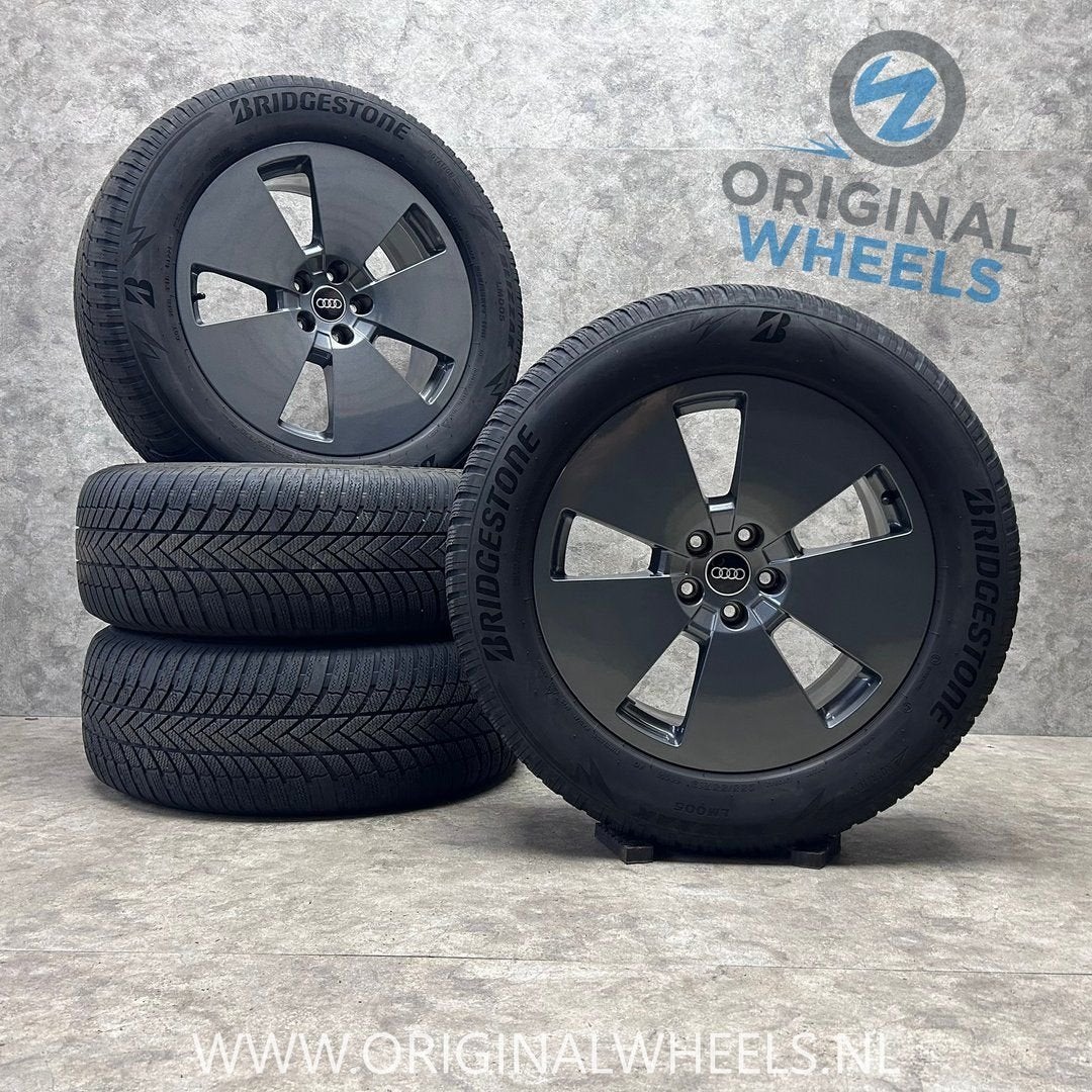 19 inch originele velgen + winterbanden Audi Q8 E-Tron, Auto-onderdelen, 19 inch, Gebruikt, 255 mm, -