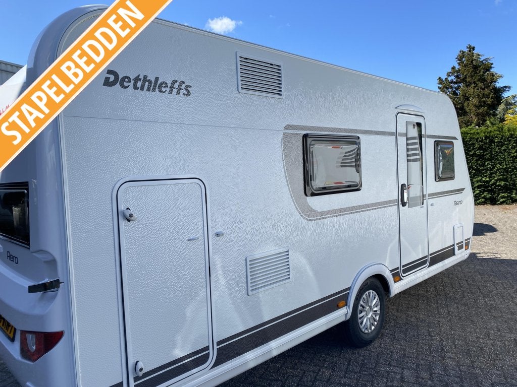 Dethleffs Aero 470 FSK STUNTPRIJS!! Stapelbedden!, Caravans en Kamperen, Dwars-stapelbed, Standaardzit, Dethleffs, 5 tot 6 meter