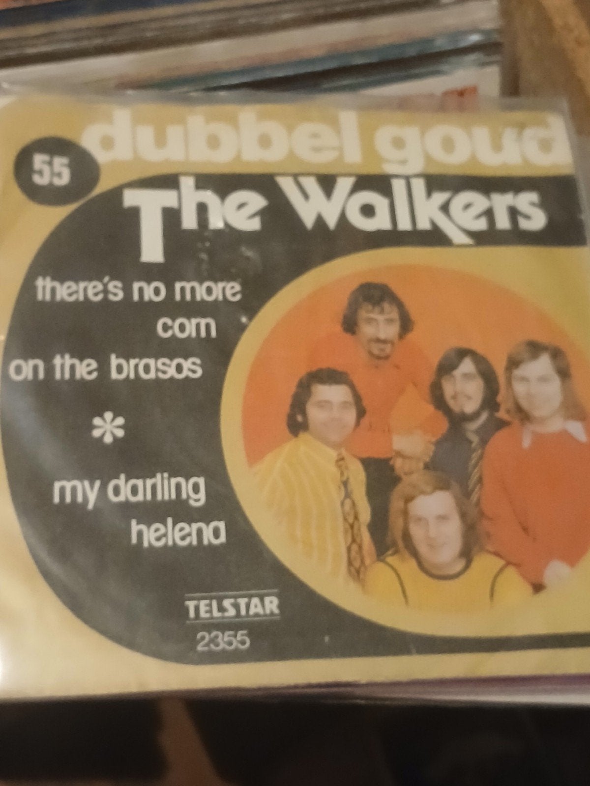 THE WALKERS. DUBBEL GOUD 55 TELSTAR 2355, Ophalen of Verzenden, Zo goed als nieuw, Nederlandstalig