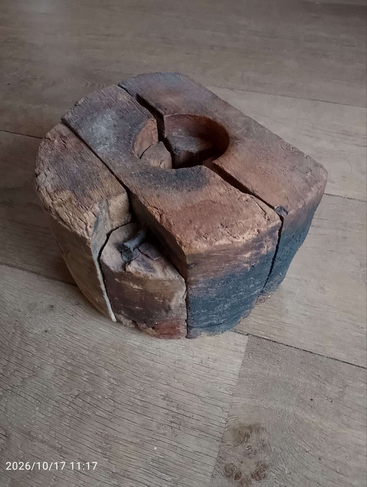 Antieke houten blok met houten inzetstukken, Ophalen of Verzenden