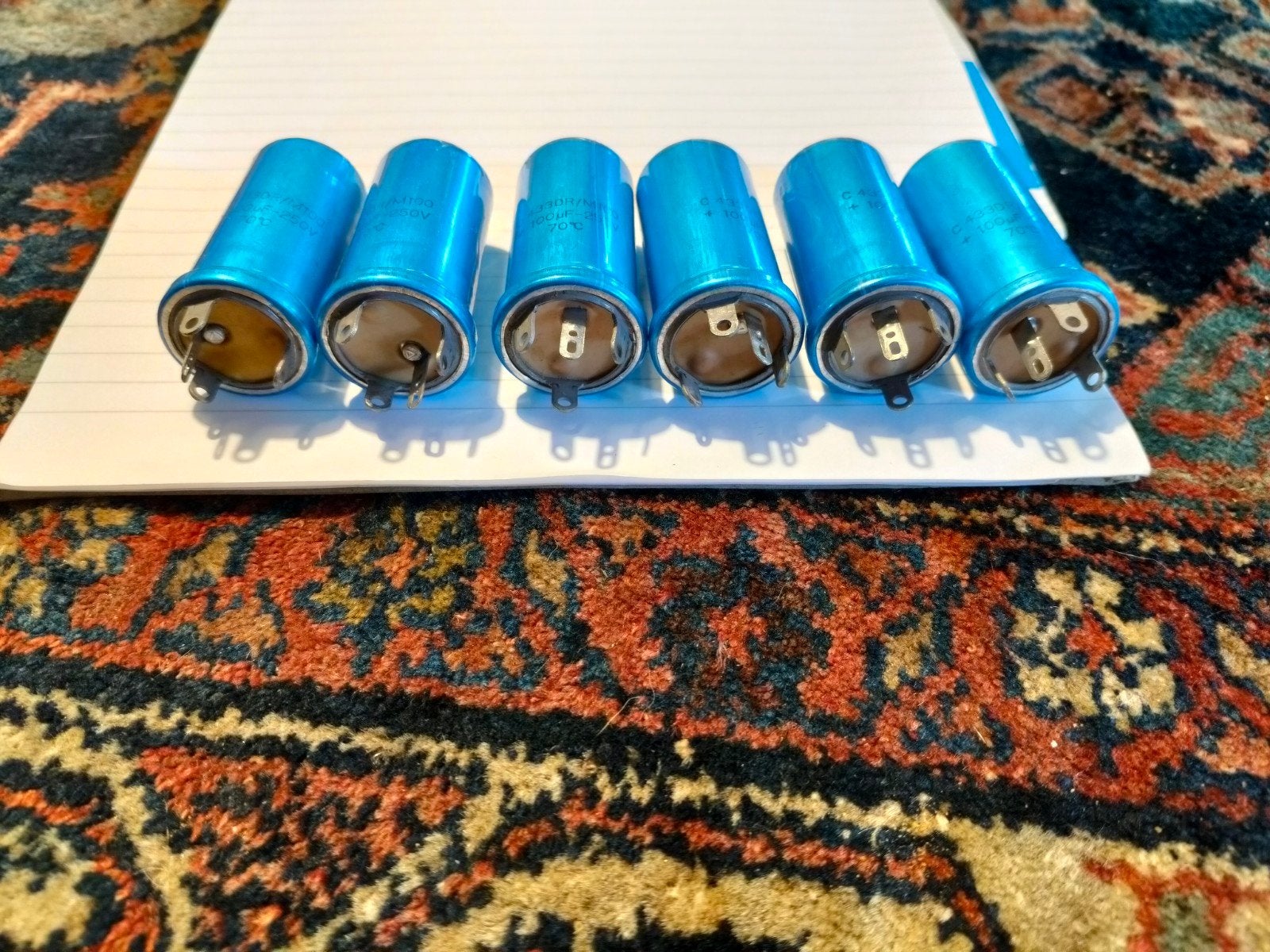 6x NOS C433DR/M100 100uF 250V Condensatoren, Hobby en Vrije tijd, Elektronica-componenten, Nieuw, Ophalen of Verzenden