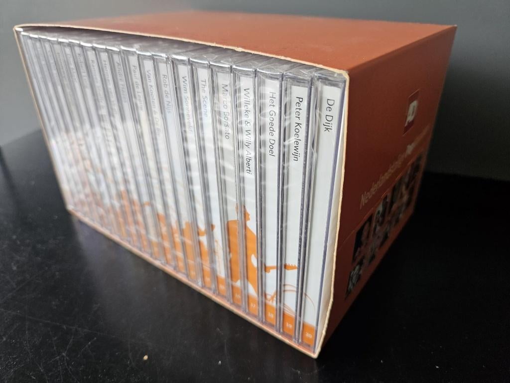 AD Nederlandstalige Popklassiekers 20 CD box, Ophalen of Verzenden, Nieuw in verpakking, Pop