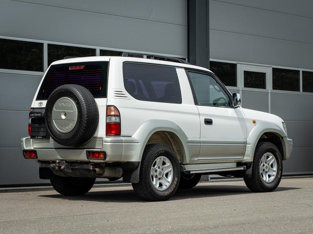 Toyota Land Cruiser 90 3.4i V6 I Automaat I Youngtimer I Tre, Auto's, Automaat, Stof, Gebruikt, Wit