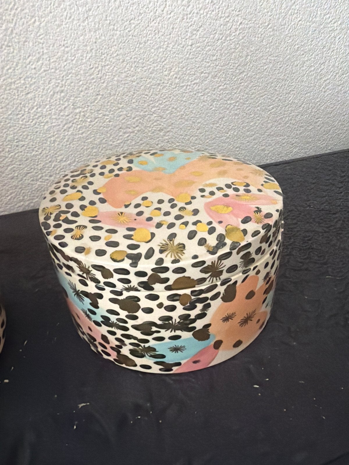 Decoratieve ronde opbergdoos met luipaardprint, Meerkleurig, Overige materialen, Ophalen of Verzenden, Zo goed als nieuw