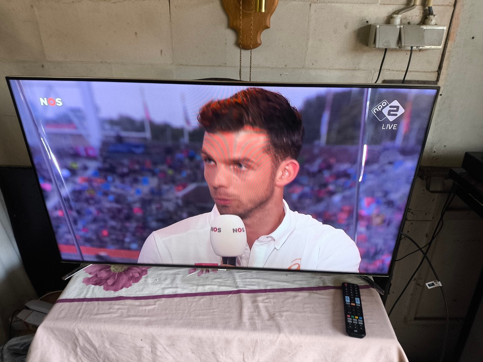 Samsung 46 inch LED tv met YouTube ingebouwd, Ophalen, Zo goed als nieuw, 100 cm of meer, Samsung