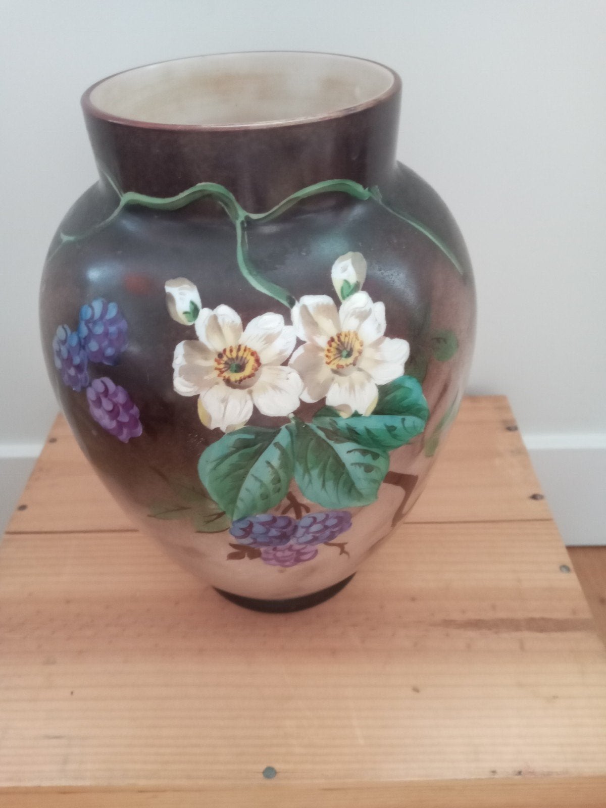 27hg vaas retrostyle glas in beige bruin wit bloem groen tak, Handgemaakt, Meerkleurig, 27 cm, Ophalen of Verzenden