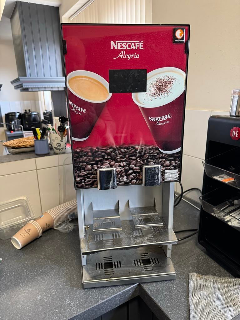 Nescafé Alegria koffiezetapparaat, Ophalen, Gebruikt, Overige typen, 10 kopjes of meer