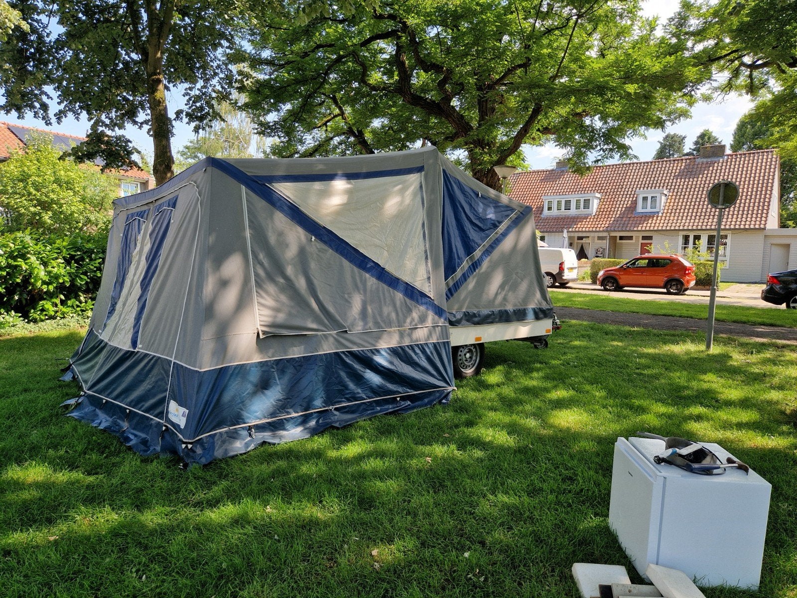 Gerjak Tago Settler vouwwagen met voortent en keuken, Caravans en Kamperen, Ophalen, Tot en met 4, Aanwezig