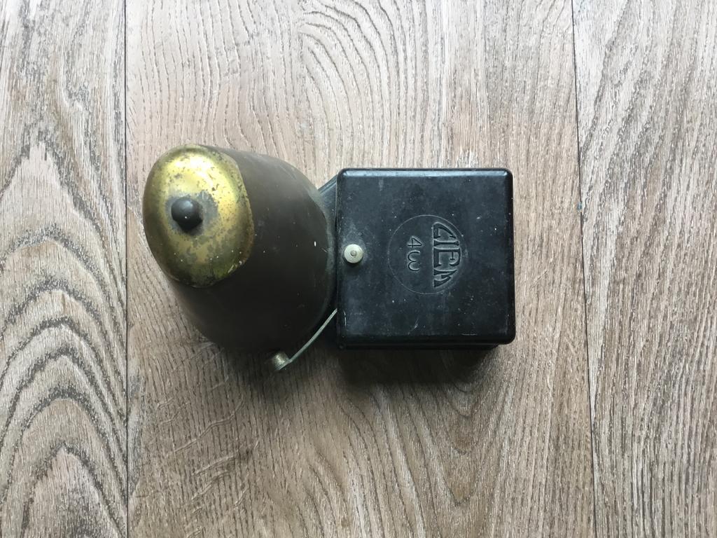 Oude Bakelieten Bel - Vintage Deurbel (gelijmd), Antiek en Kunst, Ophalen of Verzenden
