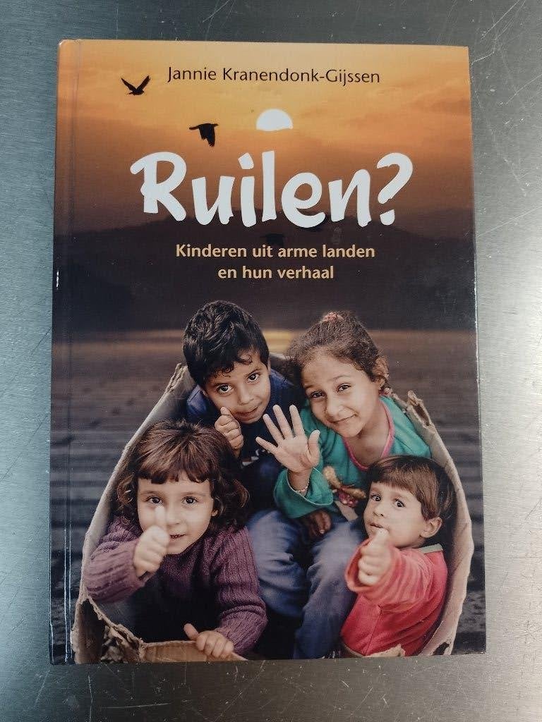 Ruilen? Kinderen uit arme landen en hun verhaal, Boeken, Ophalen of Verzenden, Gelezen