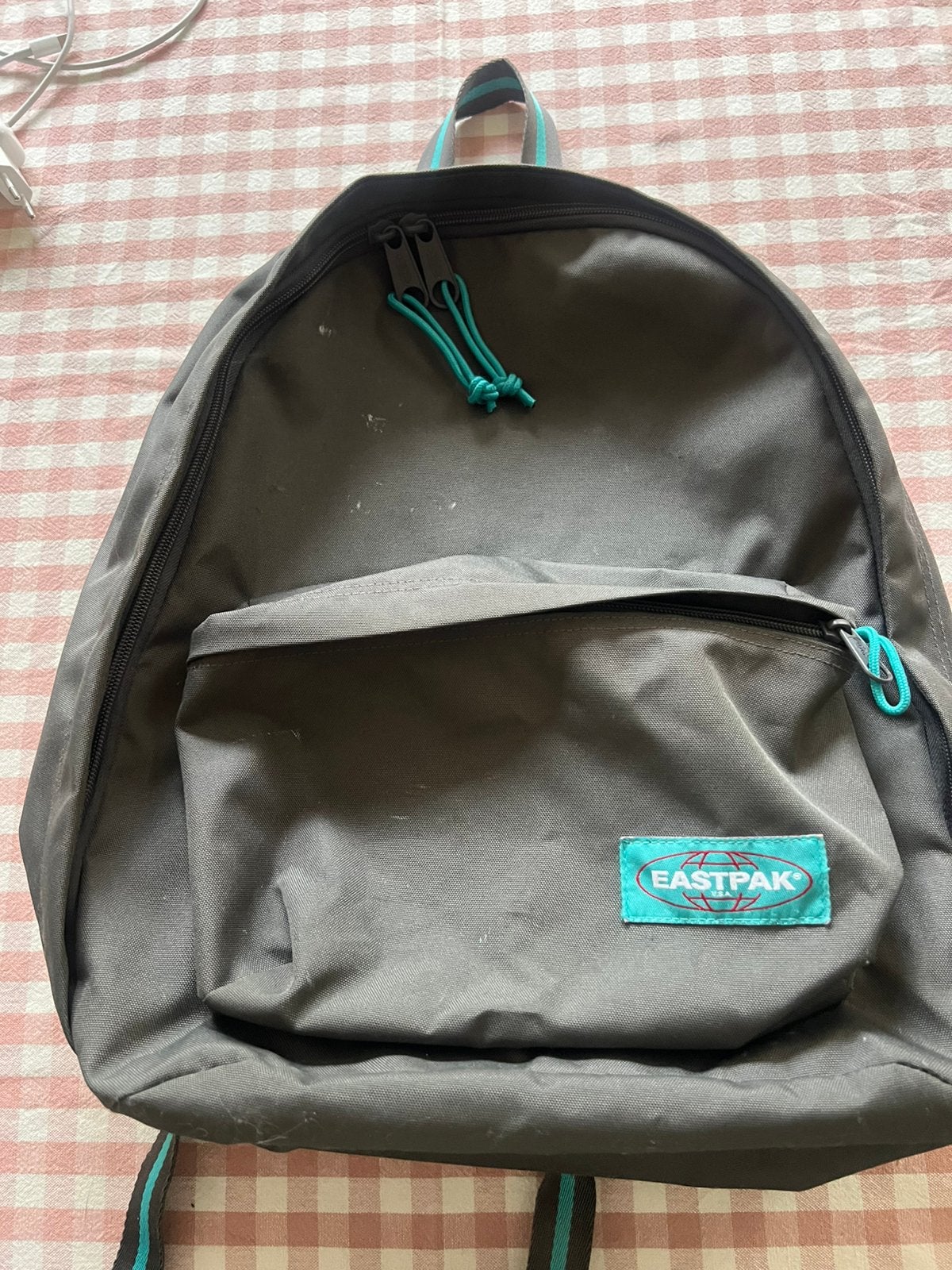 Eastpak rugzak, 27 l, Antraciet/grijs met zeeblauw, Ophalen, Gebruikt, 25 tot 40 cm, 30 tot 45 cm