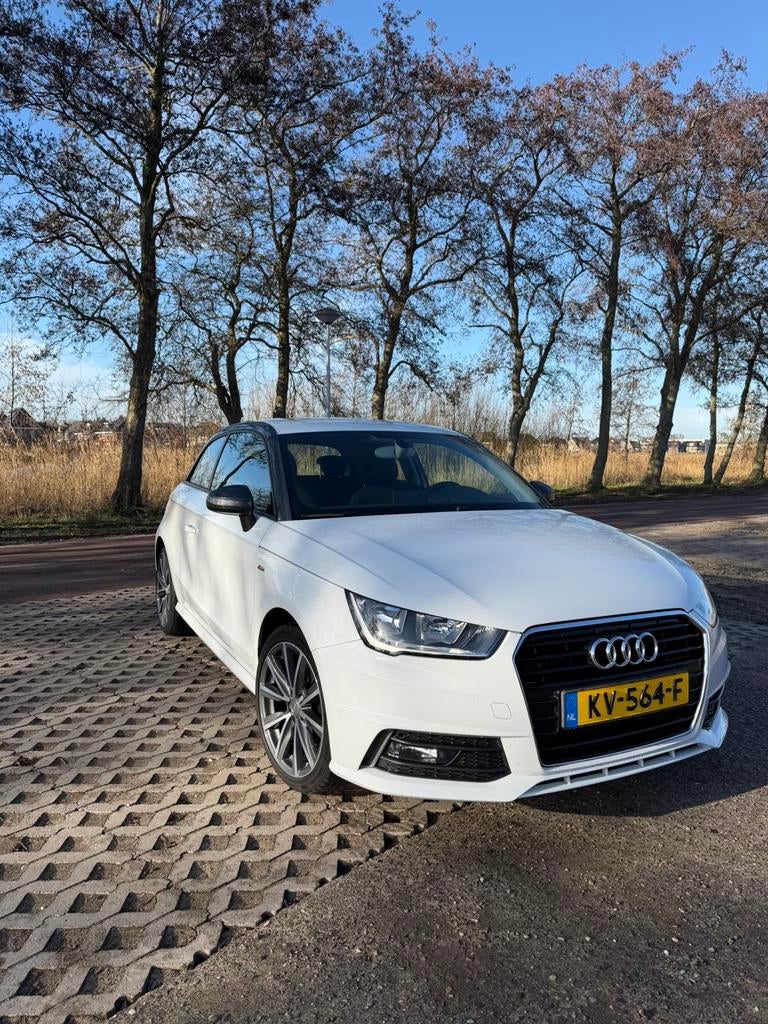 Audi A1 1.0 Tfsi 95pk 2017 Wit, Auto's, Audi, Particulier, A1, Benzine, B, Hatchback, Handgeschakeld, Origineel Nederlands, Wit