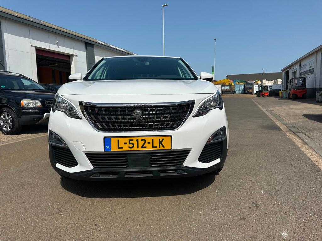 Peugeot 3008 1.2 PureTech Active, Gebruikt, Euro 6, 1199 cc, Wit