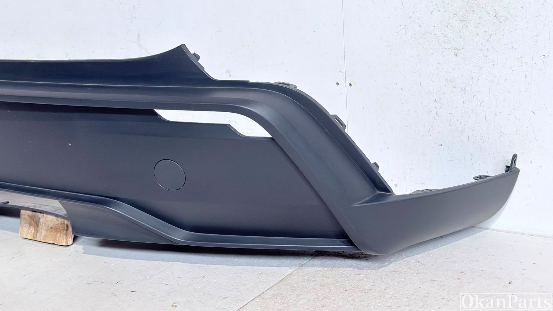 Tesla Model Y Jupiner Diffuser 1932604-00-D, Tesla, Inc., Ophalen of Verzenden, Achter, Bumper