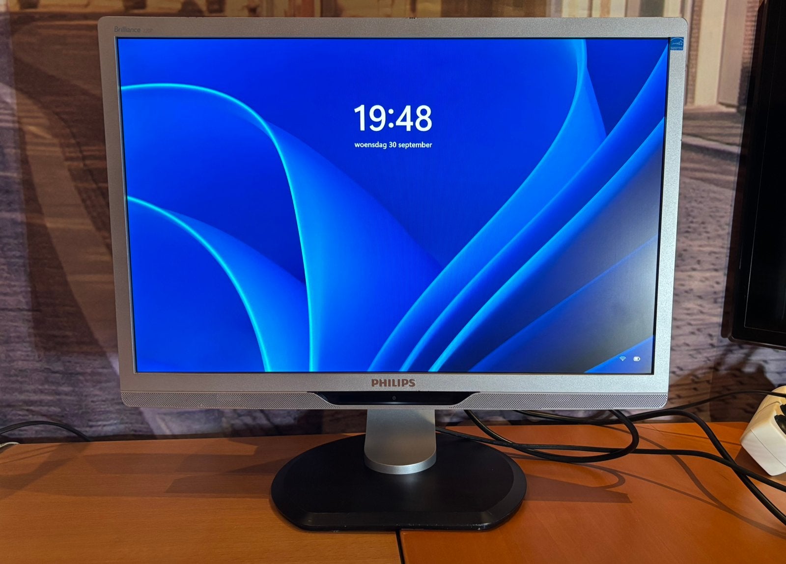 Philips brilliance 220p monitor 1 of 2 stuks, Computers en Software, Ophalen, Gebruikt, IPS, Full HD