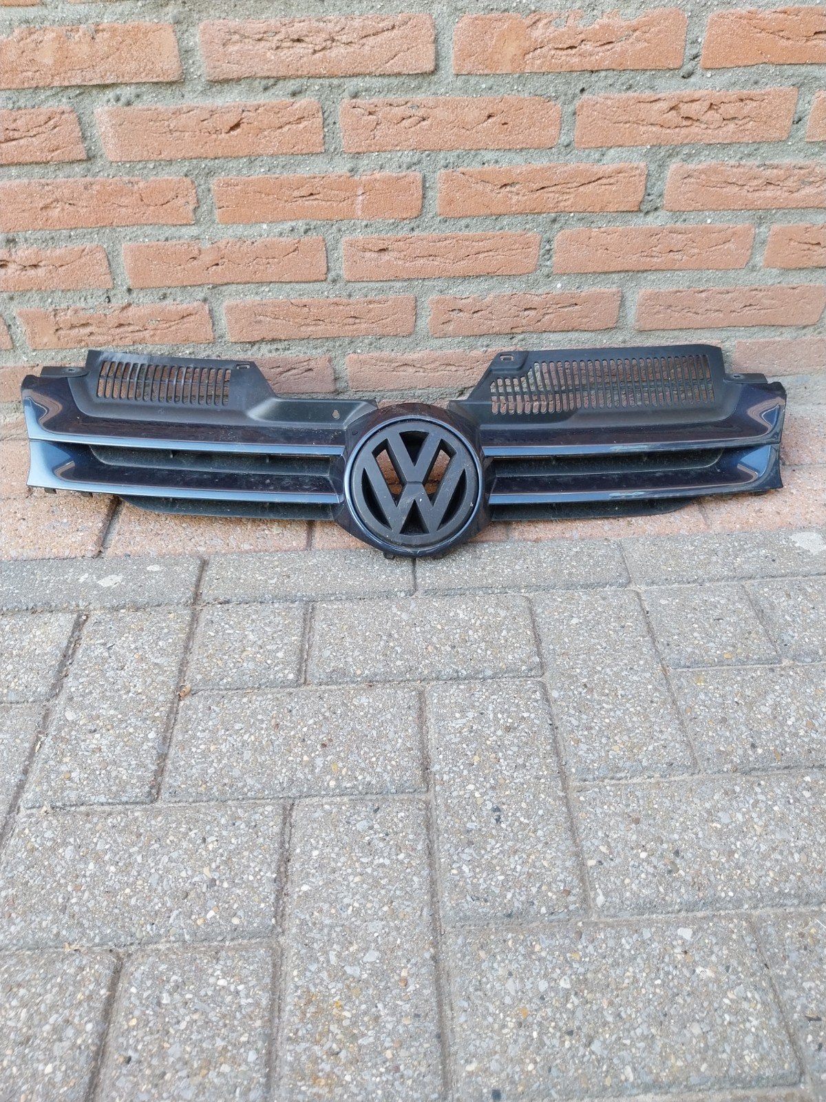 Grille Volkswagen Golf 5, Auto-onderdelen, Gebruikt, Ophalen of Verzenden, Bumper, Volkswagen
