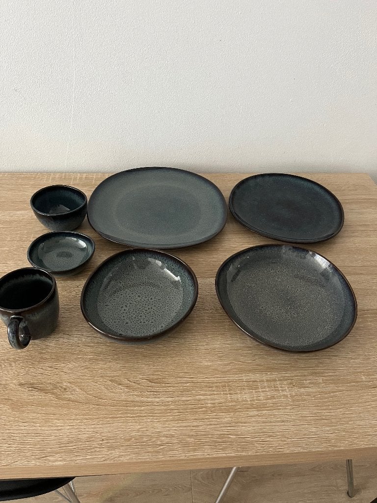 serviesset van Villeroy & Boch uit de collectie Lave Gris., Ophalen, Villeroy & Boch, Zo goed als nieuw, Overige stijlen