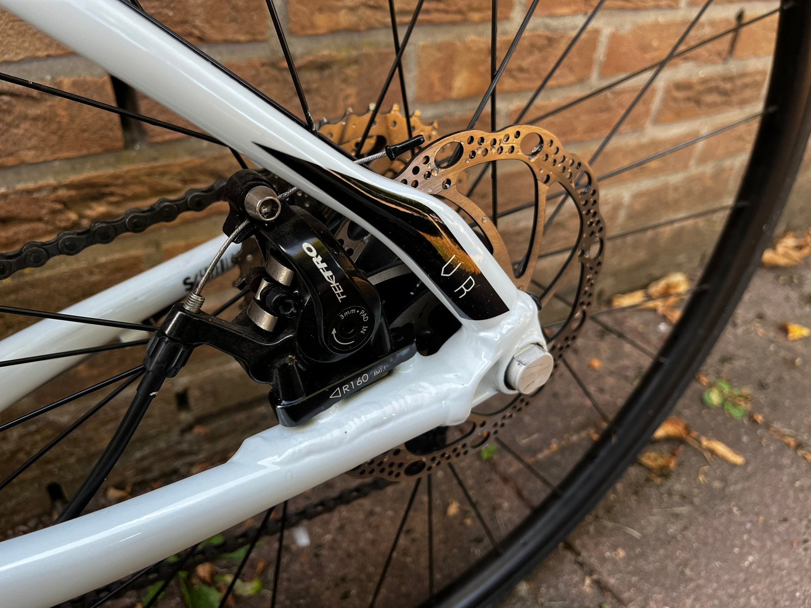Foto 7 van Racefiets Felt VR60 / 47cm (XS) / wit / incl. clickpedalen