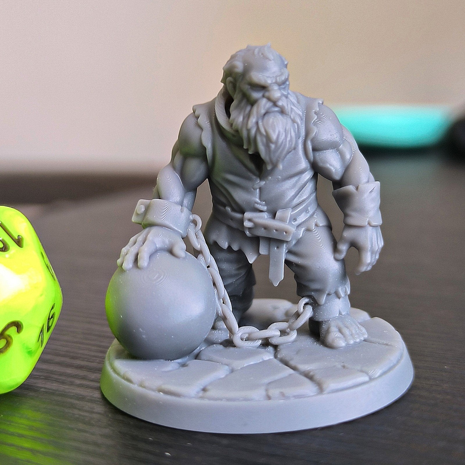 Dwarf prisoner Miniature D&D HQ dungeon's and dragons, Ophalen of Verzenden, Overige soorten