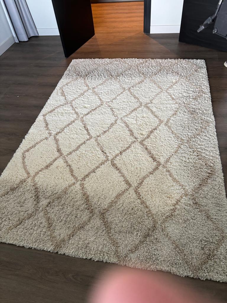 Vloerkleed, Ophalen, Zo goed als nieuw, Rechthoekig, 200 cm of meer