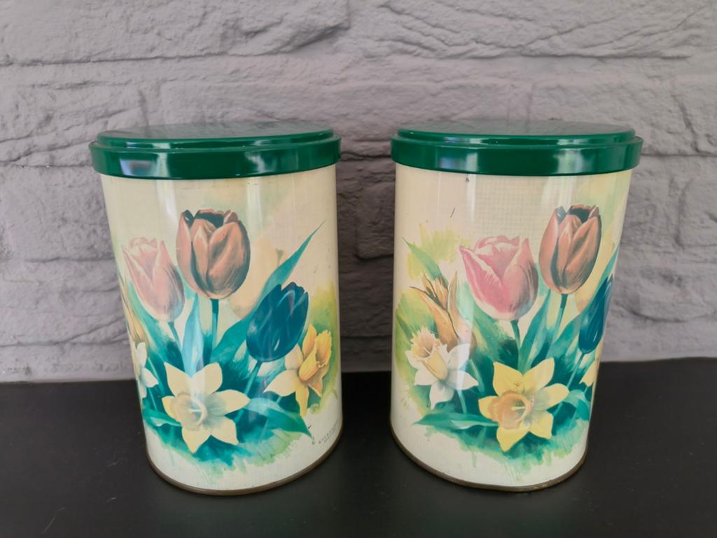 Twee mooie vintage Tomado blikken ter ere van de Keukenhof!, Verzamelen, Blikken, Ophalen of Verzenden, Gebruikt, Overige