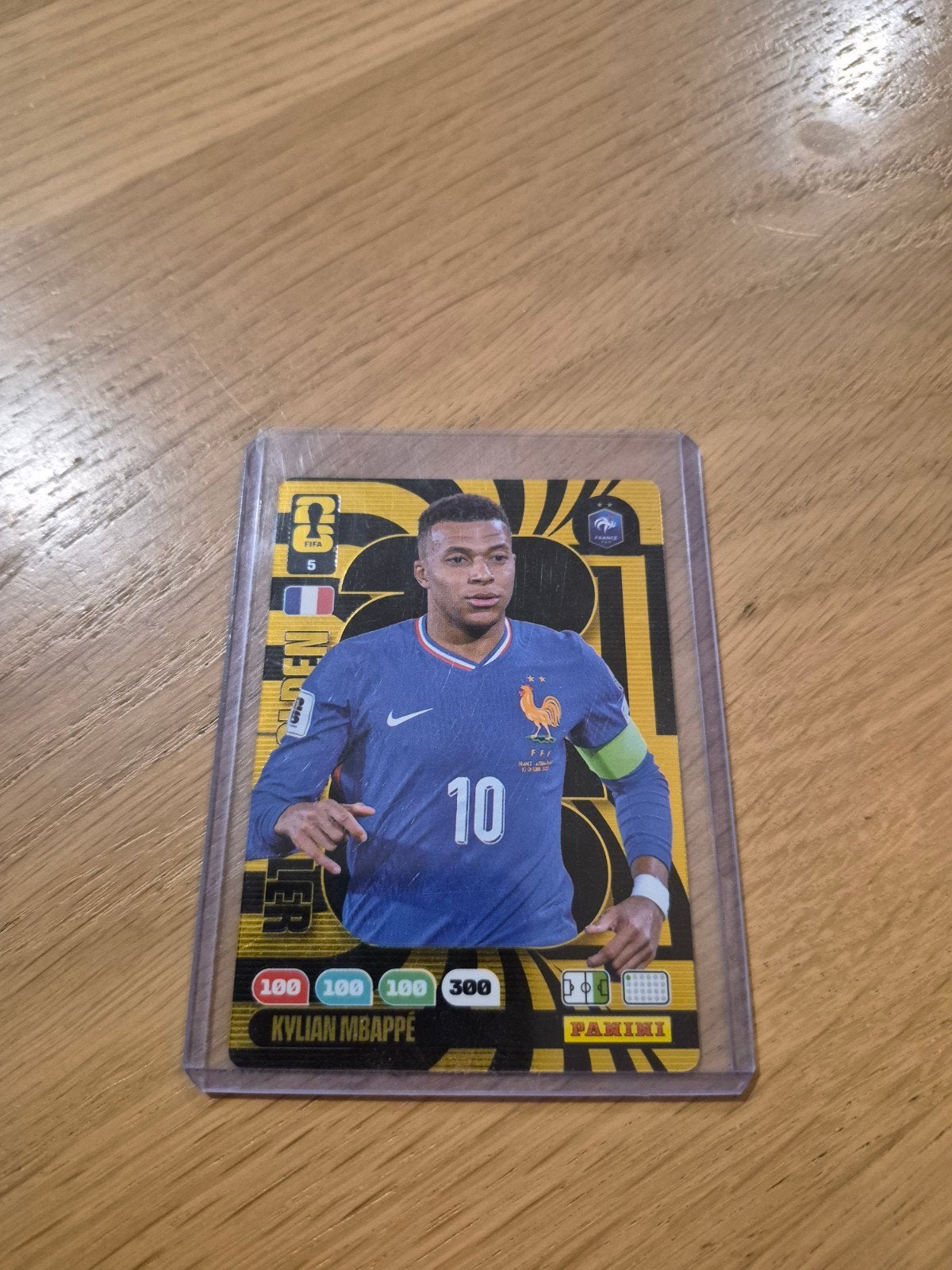 Kylian Mbappé Panini Adrenalyn XL Spelerskaart Golden Baller, Ophalen of Verzenden, Zo goed als nieuw, Buitenlandse clubs, Spelerskaart